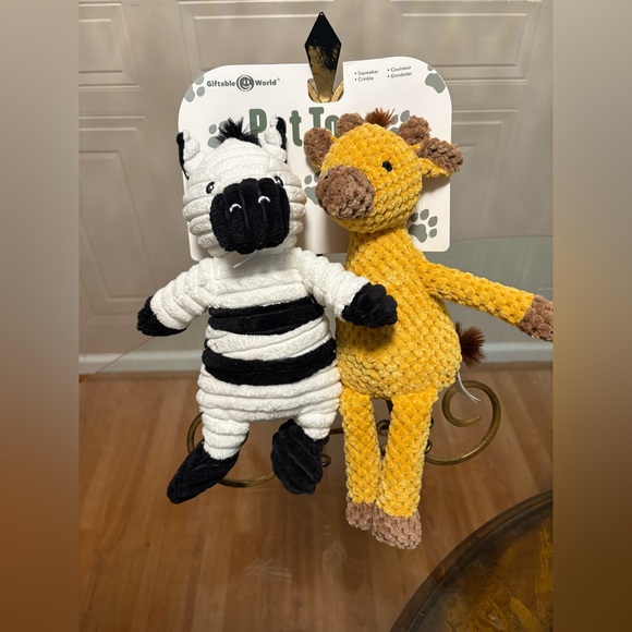 Giftable World  Set Of 2 Giraffe 12” & Zebra 10”Dog Toy With clinker /Squeaker - Picture 1 of 6